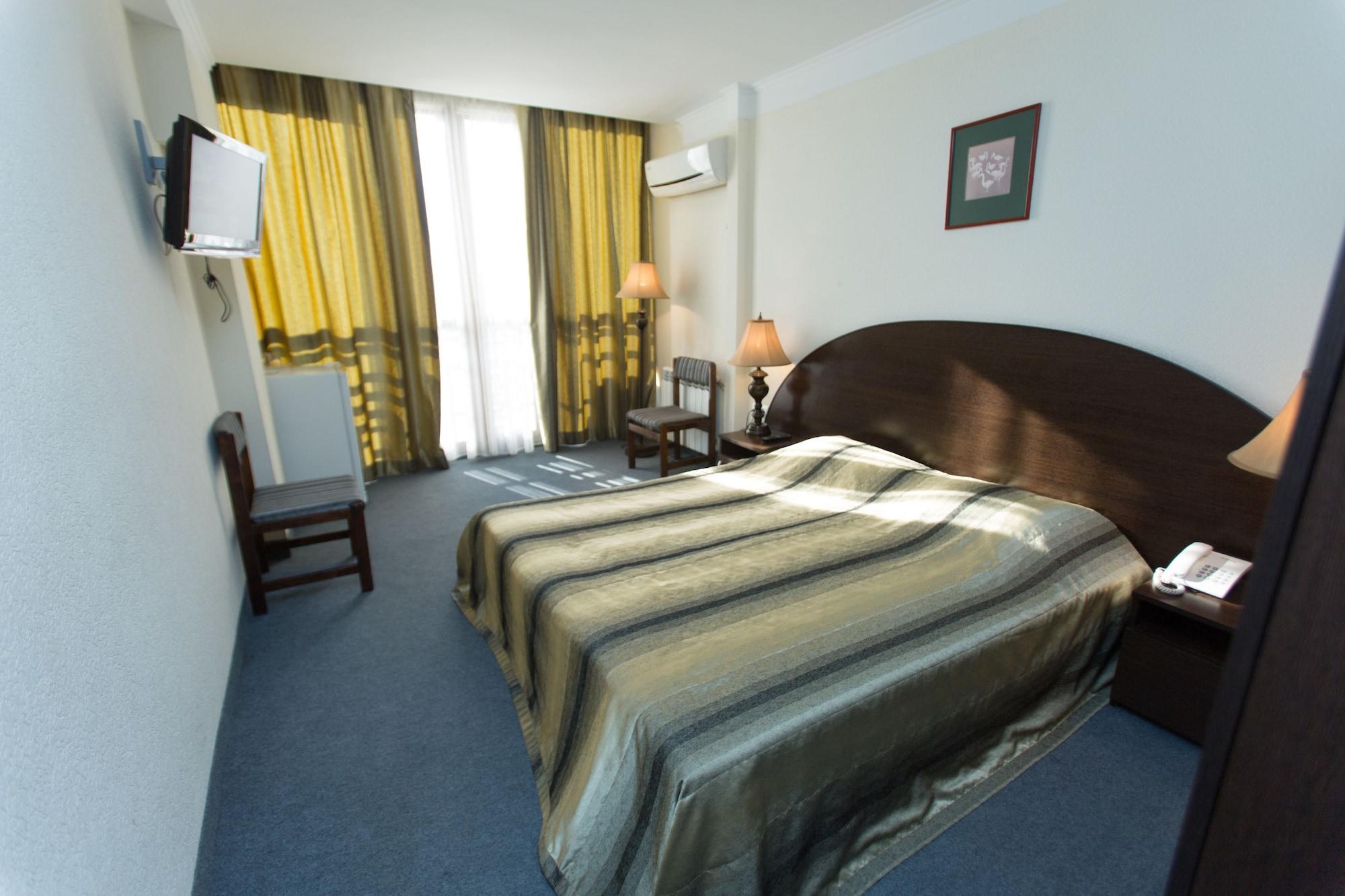 Hotel Shirak Yerevan