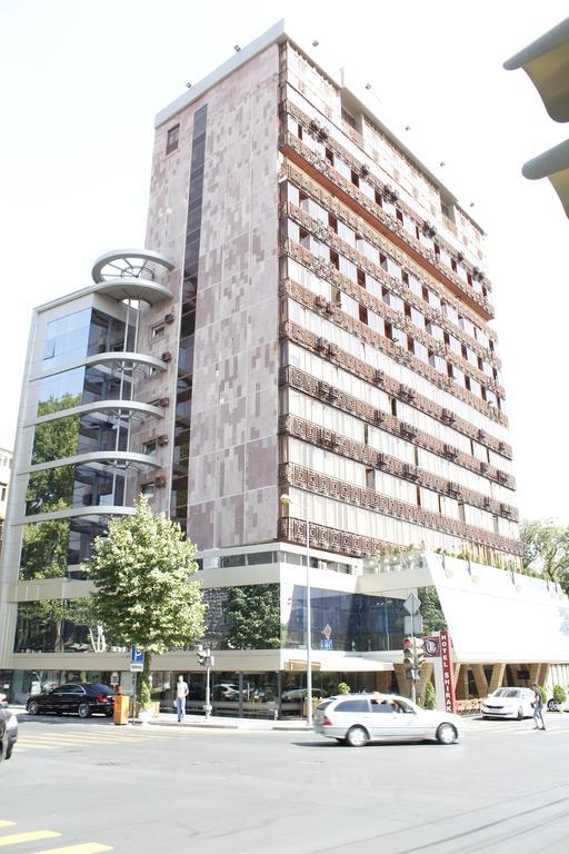 Hotel Shirak
