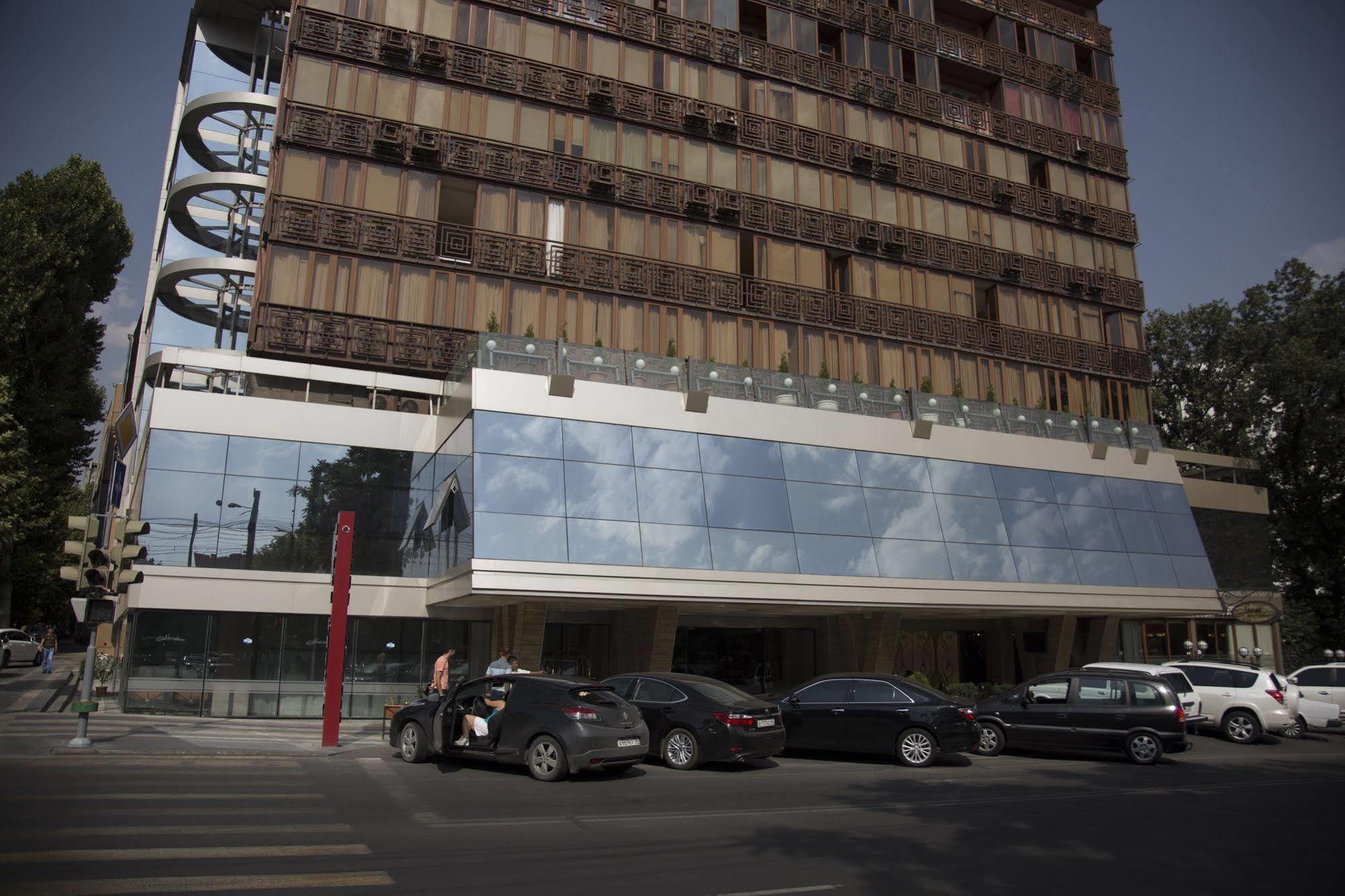 Shirak Hotel Erivan